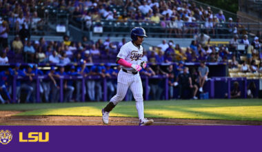 LSU Falls To Florida, 11-1, in Game Two – LSU
