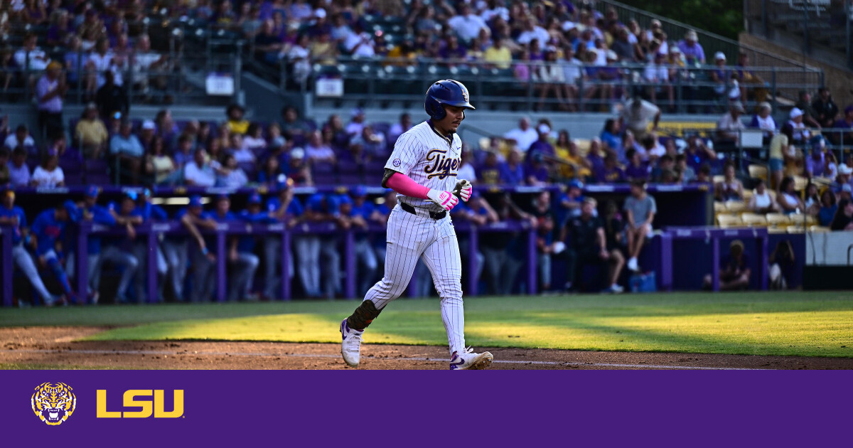 LSU Falls To Florida, 11-1, in Game Two – LSU