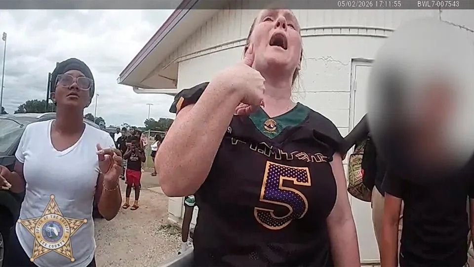 Florida mom arrested allegedly kicking child