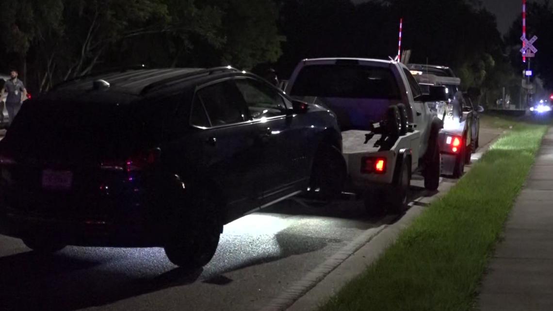 Tow truck driver shot, killed while repossessing vehicle in Jacksonville: JSO