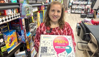 Everyday Hero Belinda Leto co-founded Celebrate Birthdays to make sure children in need are able to have a birthday party. (Spectrum News)