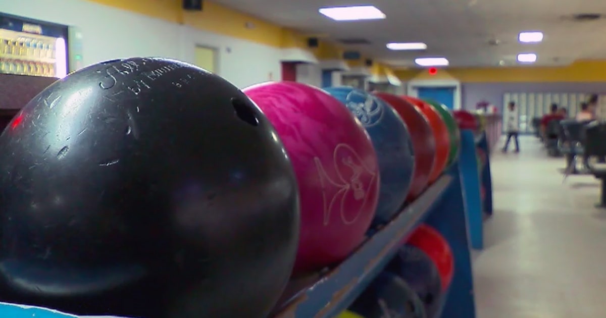 Kids bowl free at Aloma Bowling Centers this summer