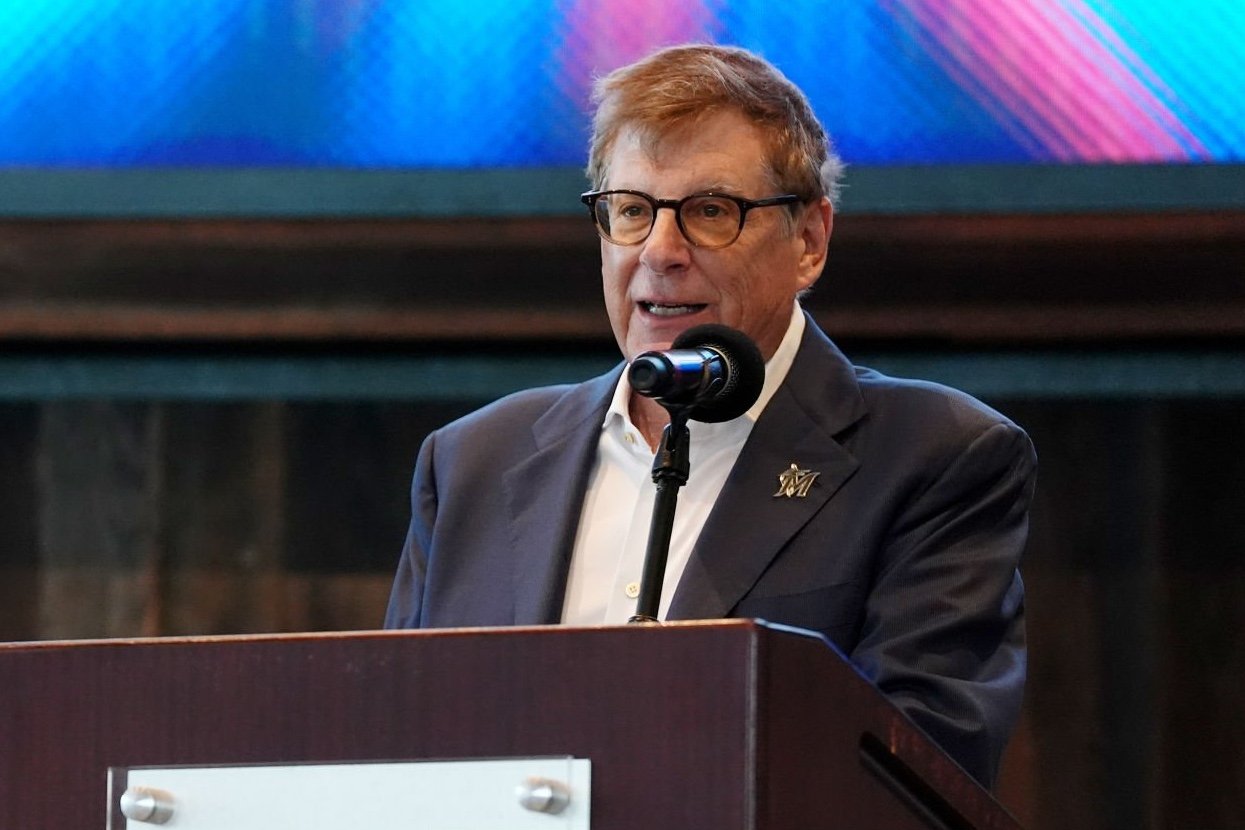 Salary reform would help make "Miami" part matter more than ever for Miami Marlins - Marlins