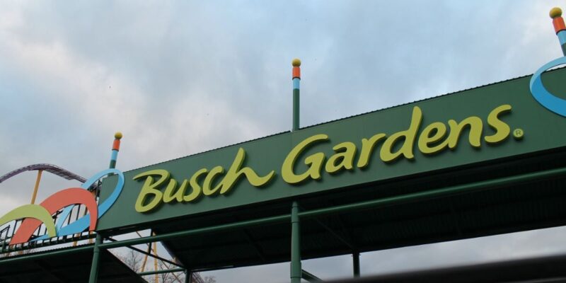 The entrance sign at Busch Gardens.