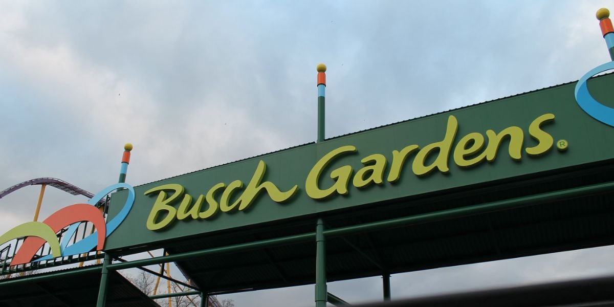 The entrance sign at Busch Gardens.