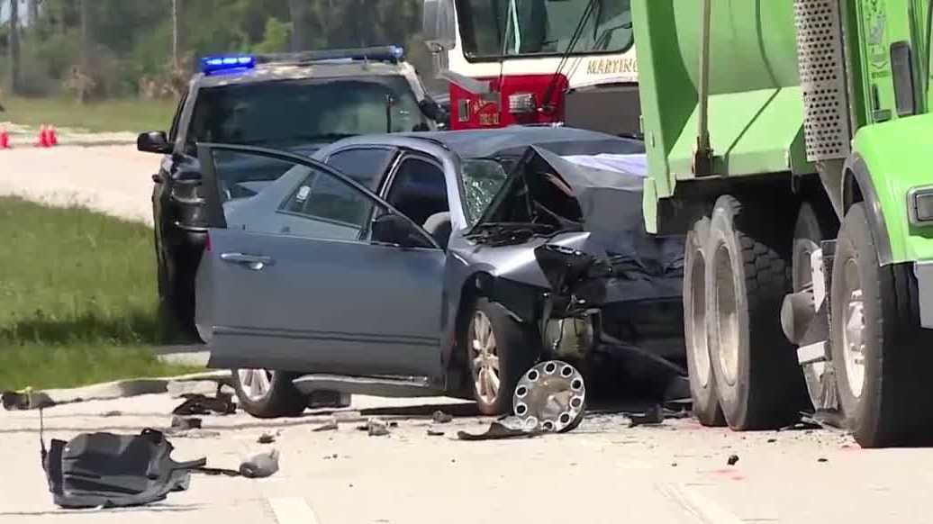 Florida senior dies in car crash on his way to graduation