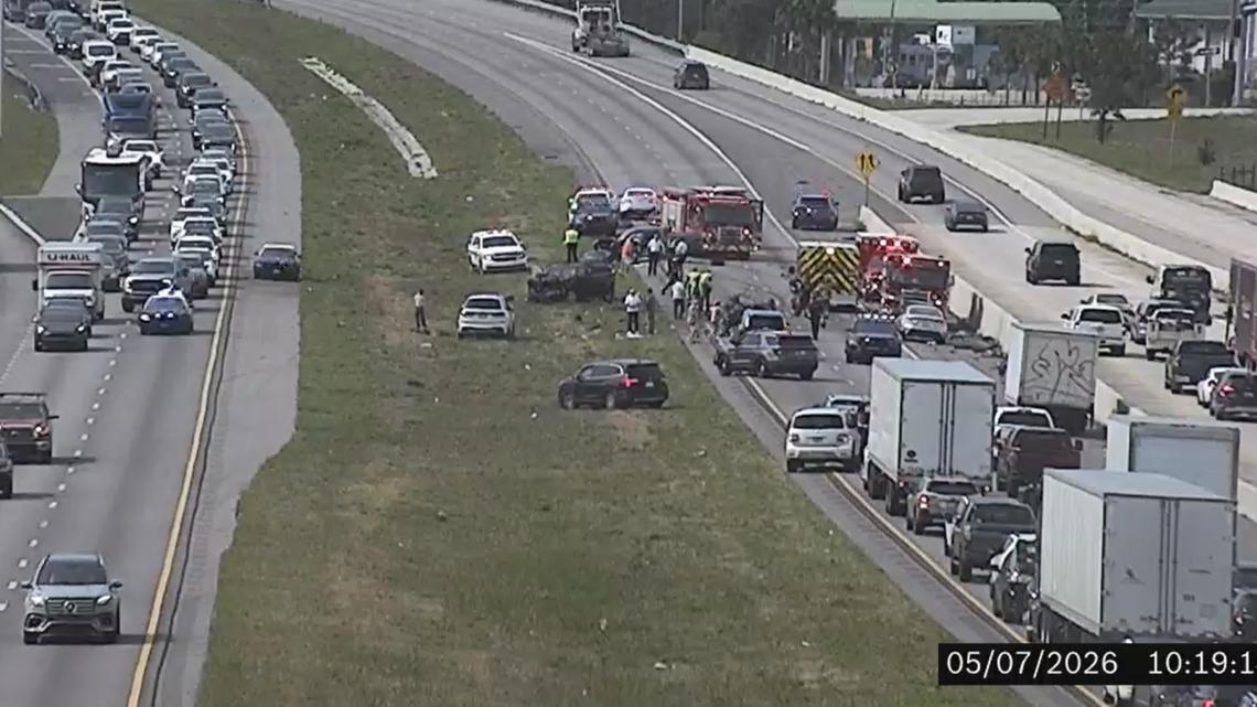 Traffic Alert: Multi-car crash with injuries shuts down I-295 East just before Dames Point Bridge