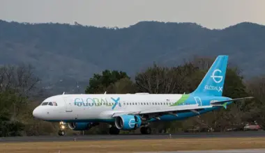Miami airport heat emergency: Four hospitalised aboard ICE-linked Global X charter flight