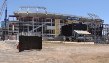 Businesses prepare for Rolling Loud crowds