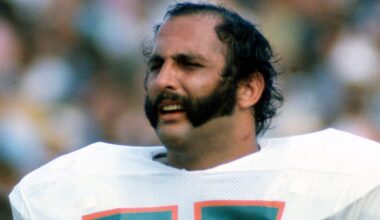 Miami Dolphins legend Manny Fernandez dies at 79