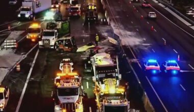 Crash closes southbound lanes of Sawgrass Expressway in Broward