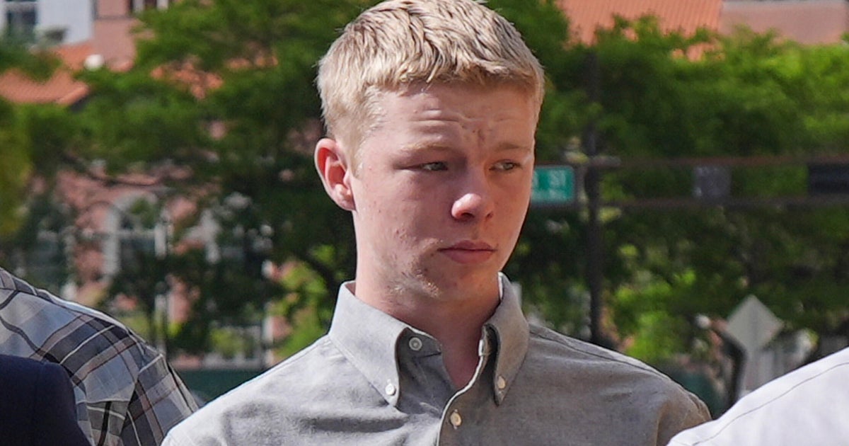 Teen accused of killing stepsister Anna Kepner on Carnival Cruise ship could be jailed until trial