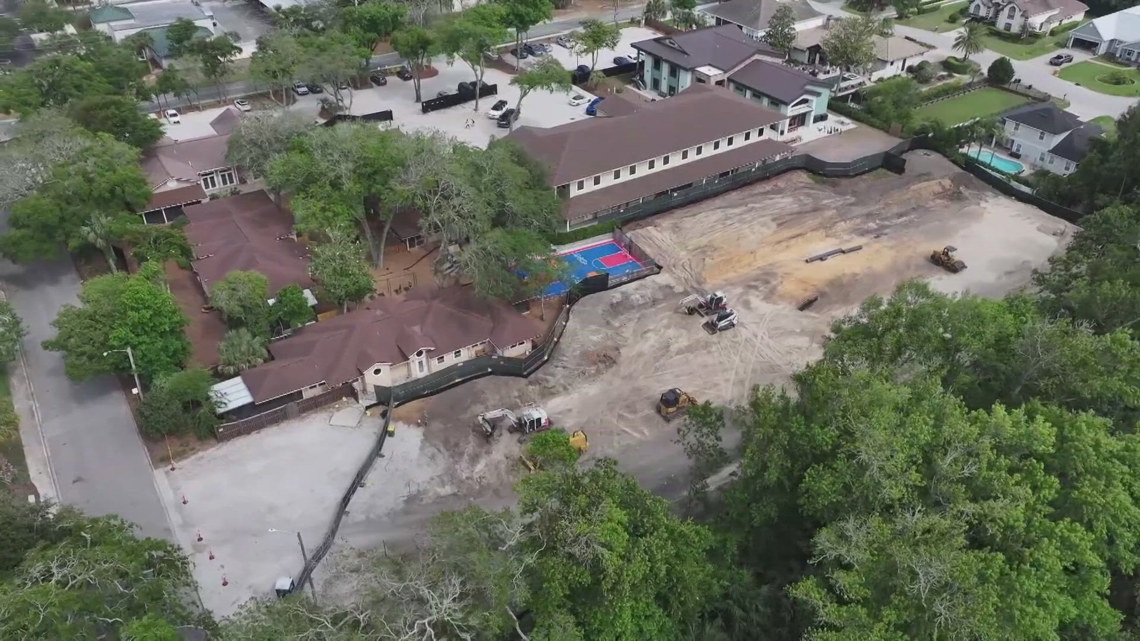 Jacksonville Beach City Council holds special meeting about Discovery School expansion