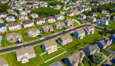 U.S. Foreclosure Filings Spike 18%: Delaware, South Carolina, and Florida Top the List