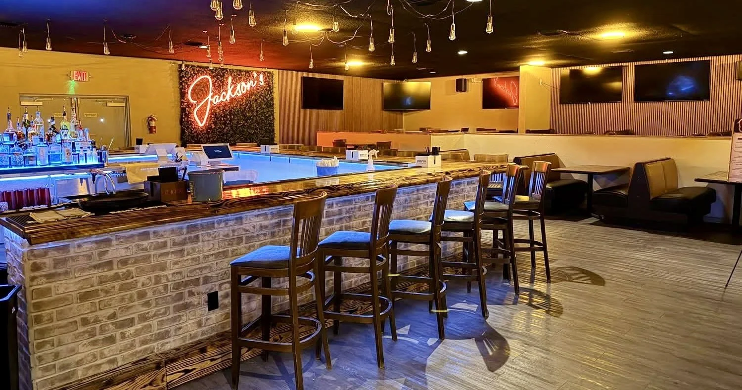 Jackson’s Gastropub is now open, bringing New Orleans fare to south St. Pete