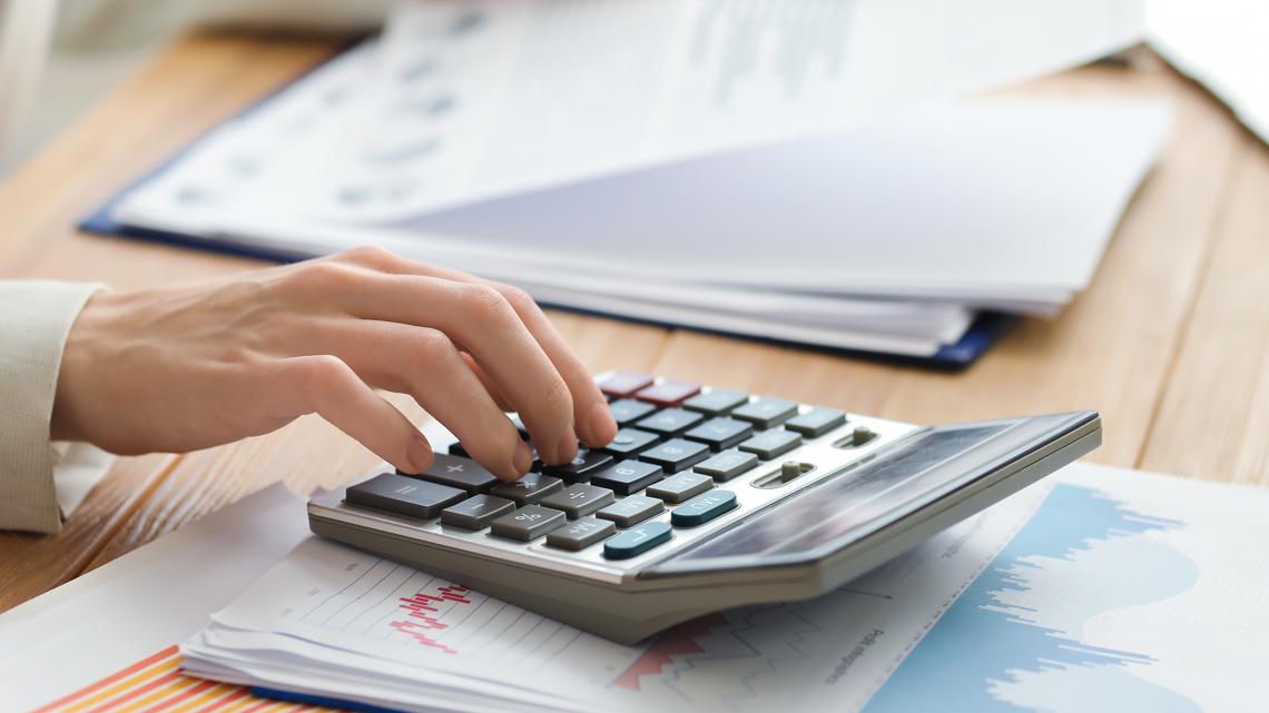 Palm Harbor accountant indicted on wire fraud for stealing over $890,000 from client: DOJ