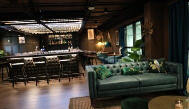 Speakeasy opens inside working distillery in St. Petersburg