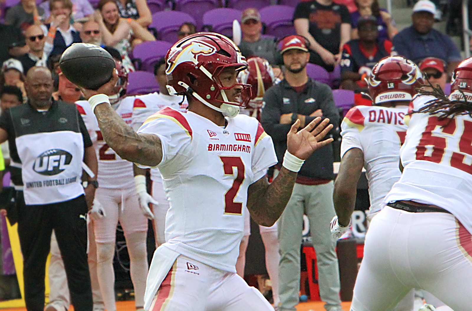 Birmingham quarterback Dorian Thompson-Robinson throws a pass during the Birmingham...