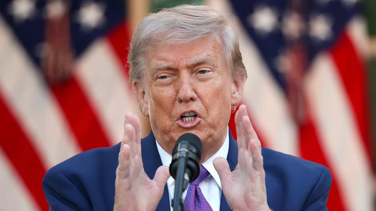 Florida Voters Torch ‘Pompous Idiot’ Trump After His Wild Admission