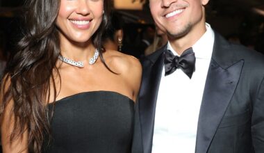 Jessica Alba & Danny Ramirez Enjoy Steamy Beach Date in Miami