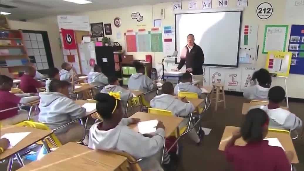Educators, parents sue state of Florida over public education, vouchers