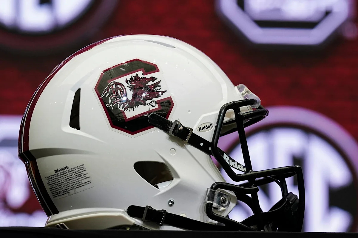 Key FSU running back target commits to SEC program