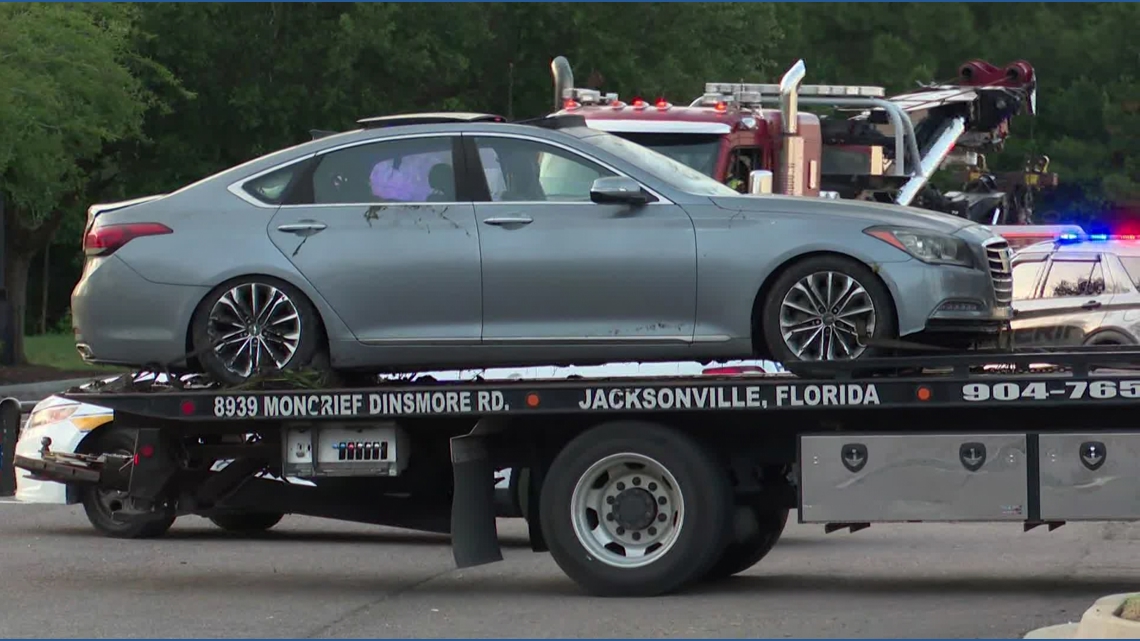 Woman’s body recovered from submerged vehicle in Jacksonville North Estates retention pond: JSO