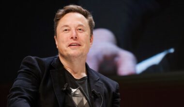 Elon Musk Is Reportedly Eyeing This $300 Million Miami Compound