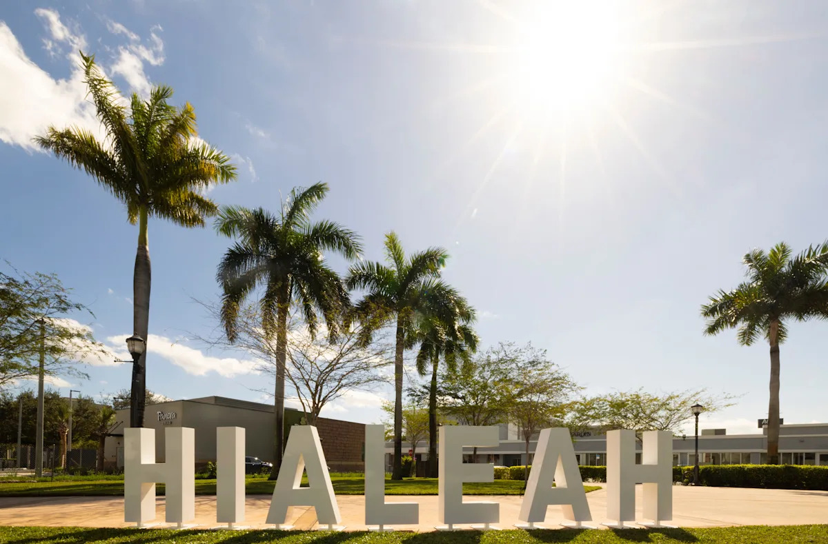 Florida city offers businesses year of free rent. How it works