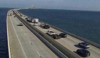 Traffic builds on northbound Skyway Bridge due to crash on Manatee County side