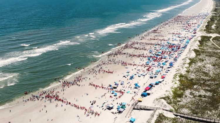 2500+ people baptized during annual Beach Baptism at Jacksonville's Hanna Park