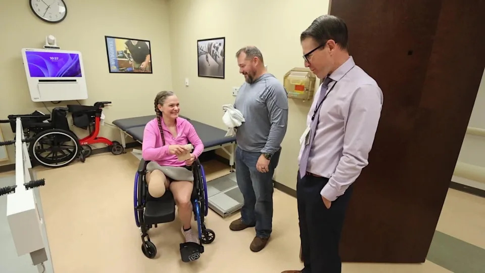 <div>Kristina meets with her personalized care team, which can include physicians and therapists, at the Regional Amputation Center.</div>