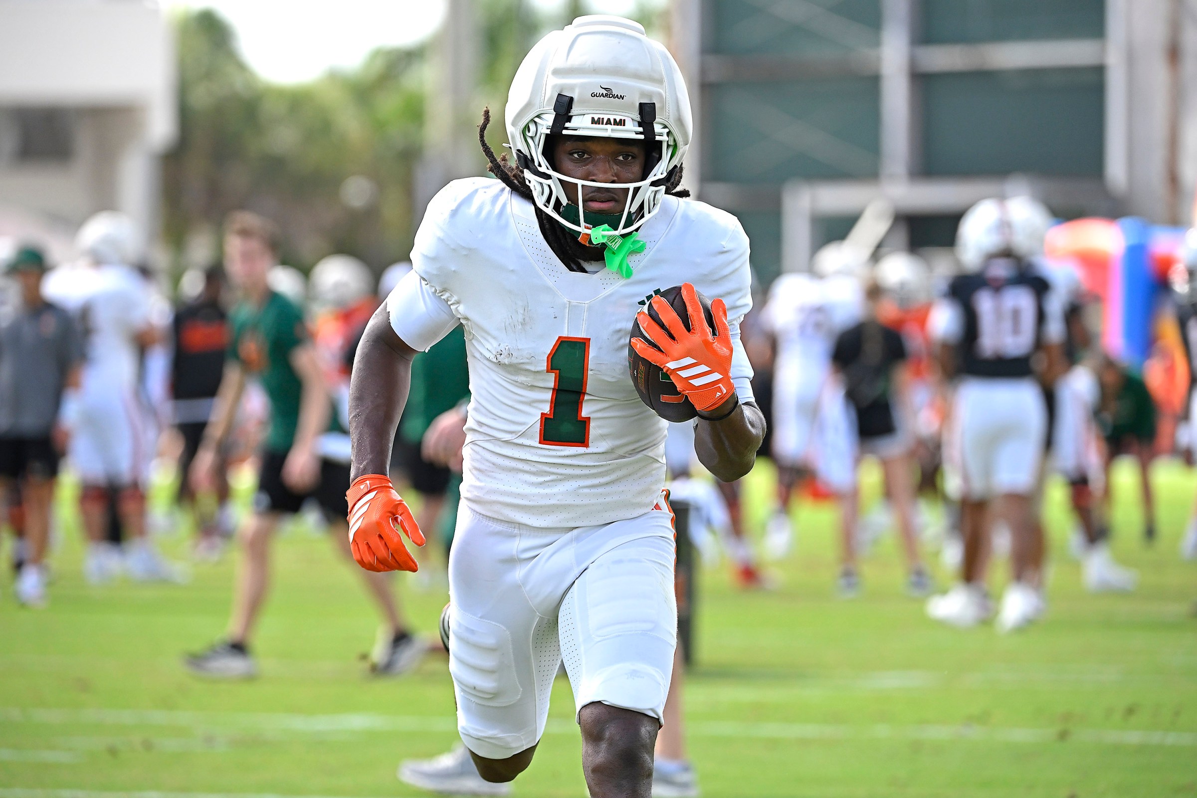 CORAL GABLES, FL - APRIL 18: Miami wide receiver Malachi Toney (1) runs through drills prior to the Miami Hurricanes playing their spring game on April 18, 2026, at Cobb Stadium in Coral Gables, Florida. (Photo by Samuel Lewis/Icon Sportswire via Getty Images)