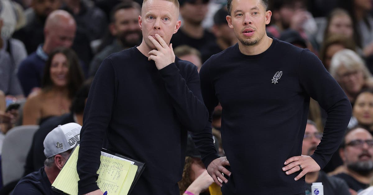 Reports: Orlando Magic looking to hire San Antonio Spurs Sean Sweeney as head coach