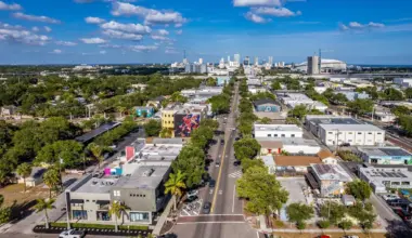 St. Pete approves major zoning overhaul allowing taller buildings and no parking minimums along SunRunner route