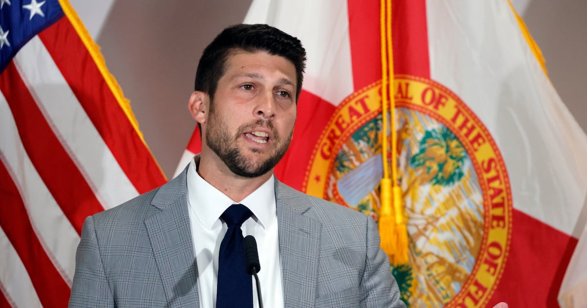 Florida Attorney General announces lawsuit against City of Jacksonville over gun owners list
