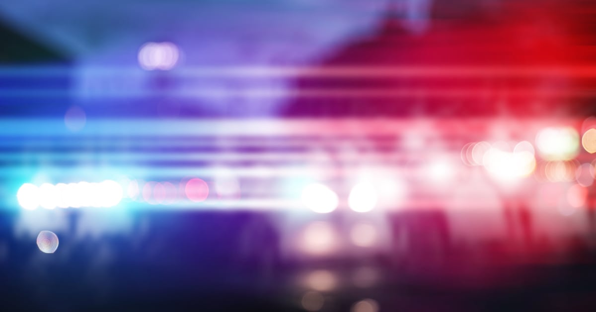 Crews respond to group of kayakers stuck on Little Miami River