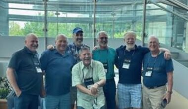 Retired Neptune Beach police officer shares unique chime story – 104.5 WOKV