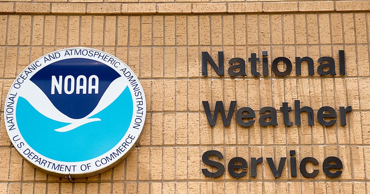 Hurricane Season Starts Soon, NOAA Predicts Fewer Storms