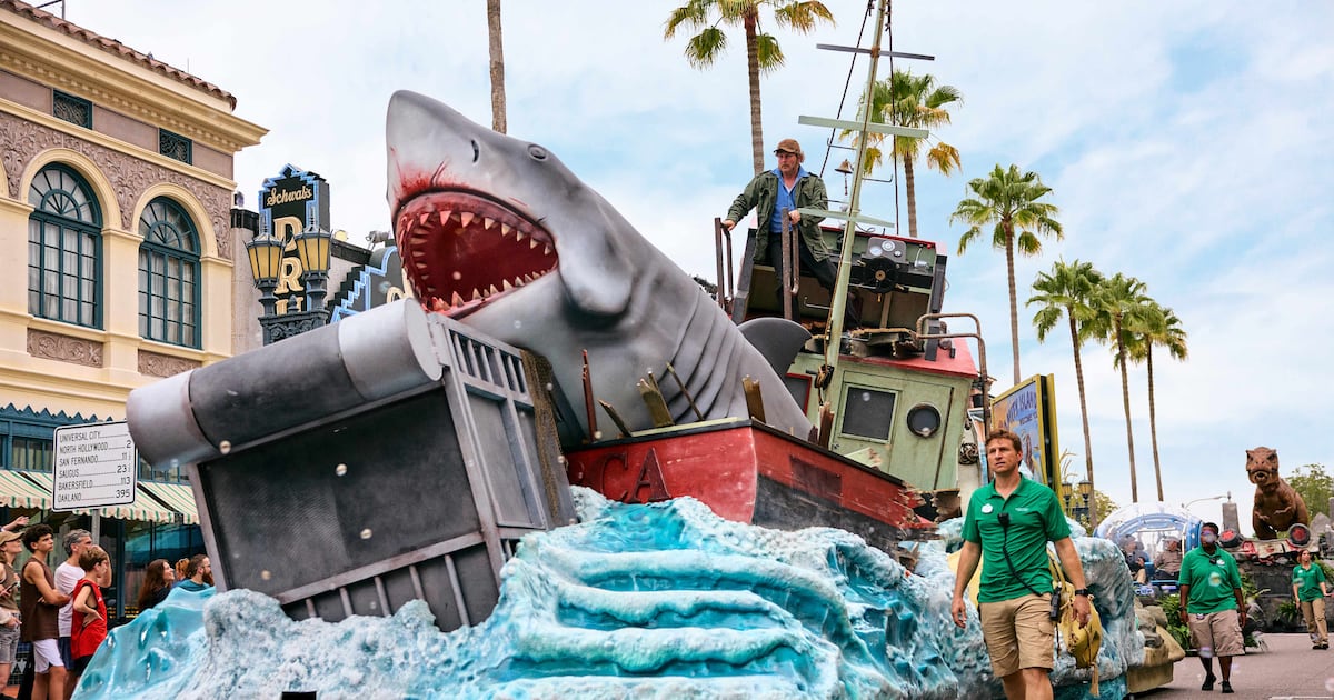 Universal Studios to host Spielberg exhibit this summer