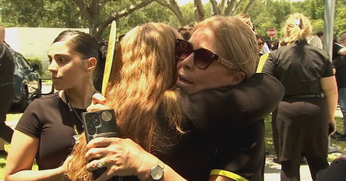 Spirit Airlines Collapse: Orlando Staff Say Goodbye