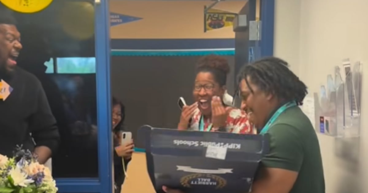 Jacksonville teacher surprised with national teaching award during Teacher Appreciation Week – Action News Jax