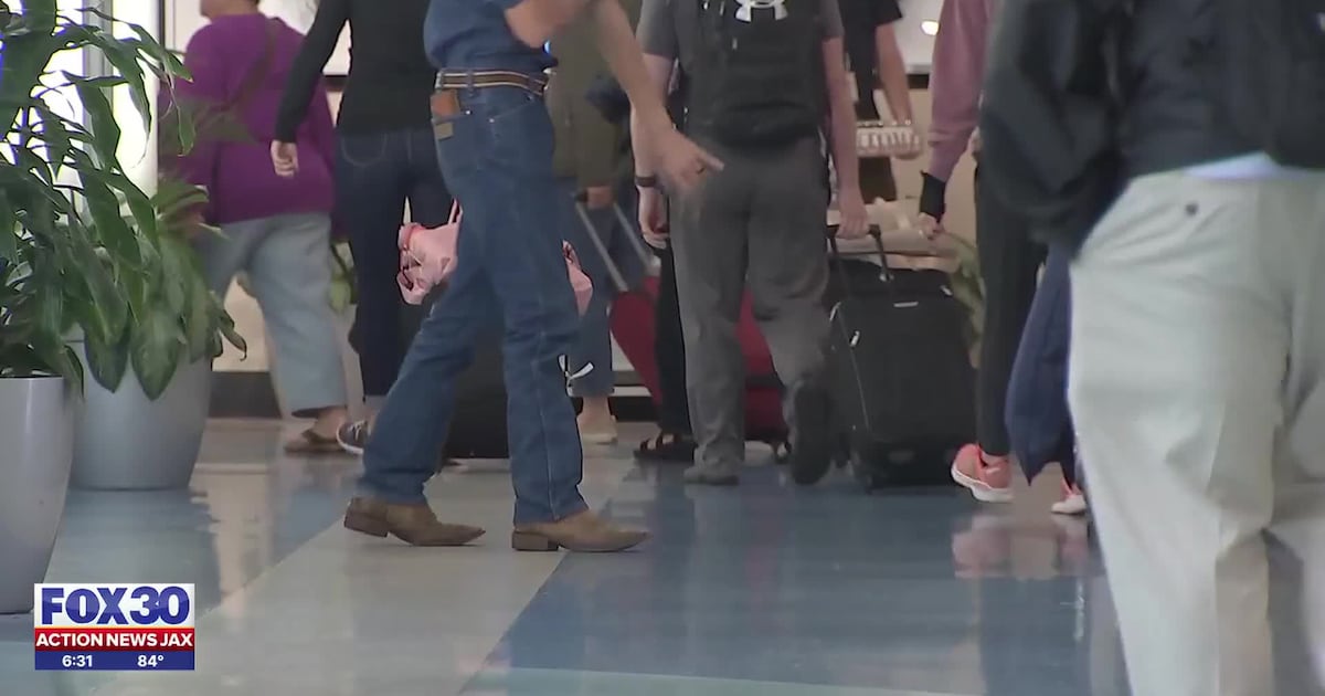 Parking may be limited at JIA due to high Memorial Day demand – 104.5 WOKV