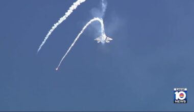 Fort Lauderdale Air Show draws Mother’s Day crowds with high-flying thrills