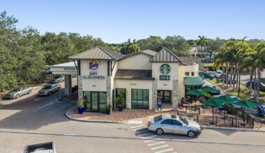 Lee, Hillsborough, Charlotte county shopping centers sell, land tenants