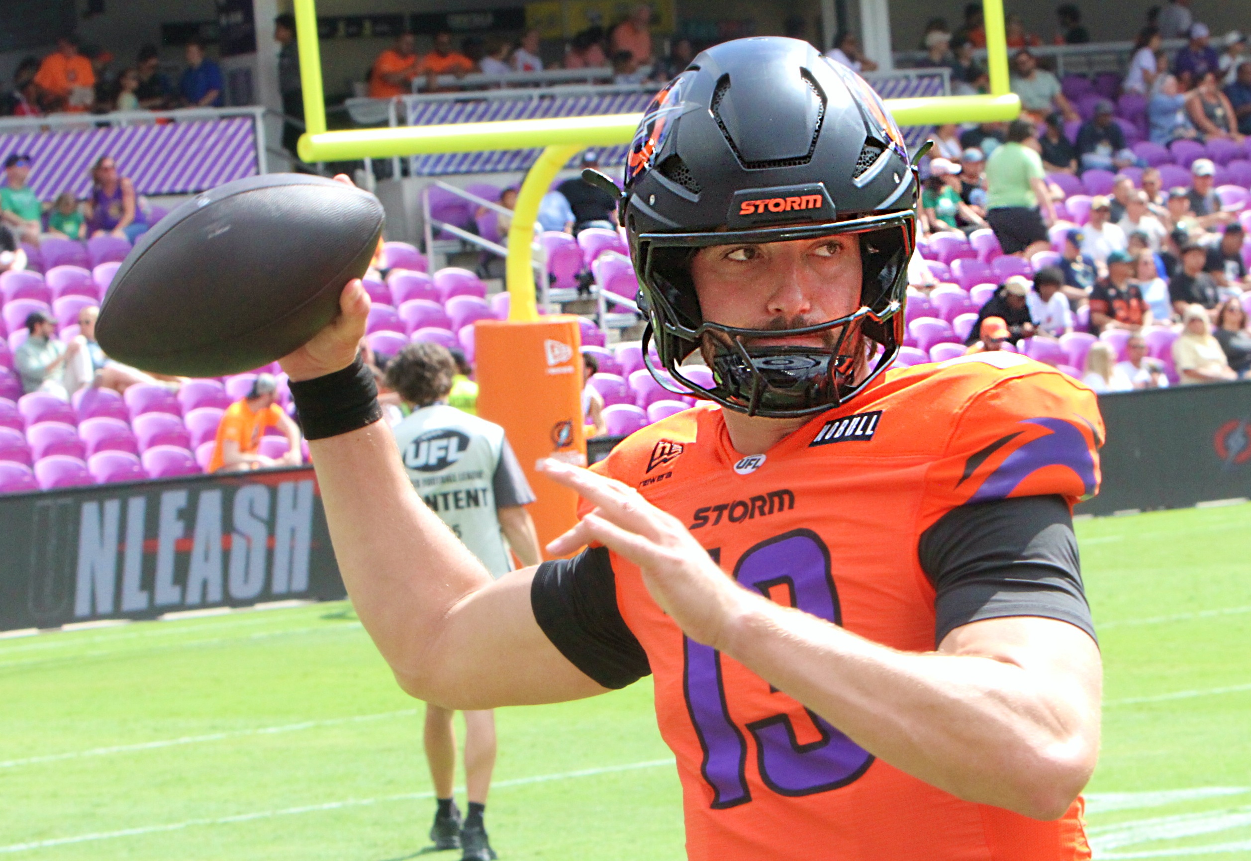 Orlando quarterback Jack Plummer warms up prior to the Birmingham...