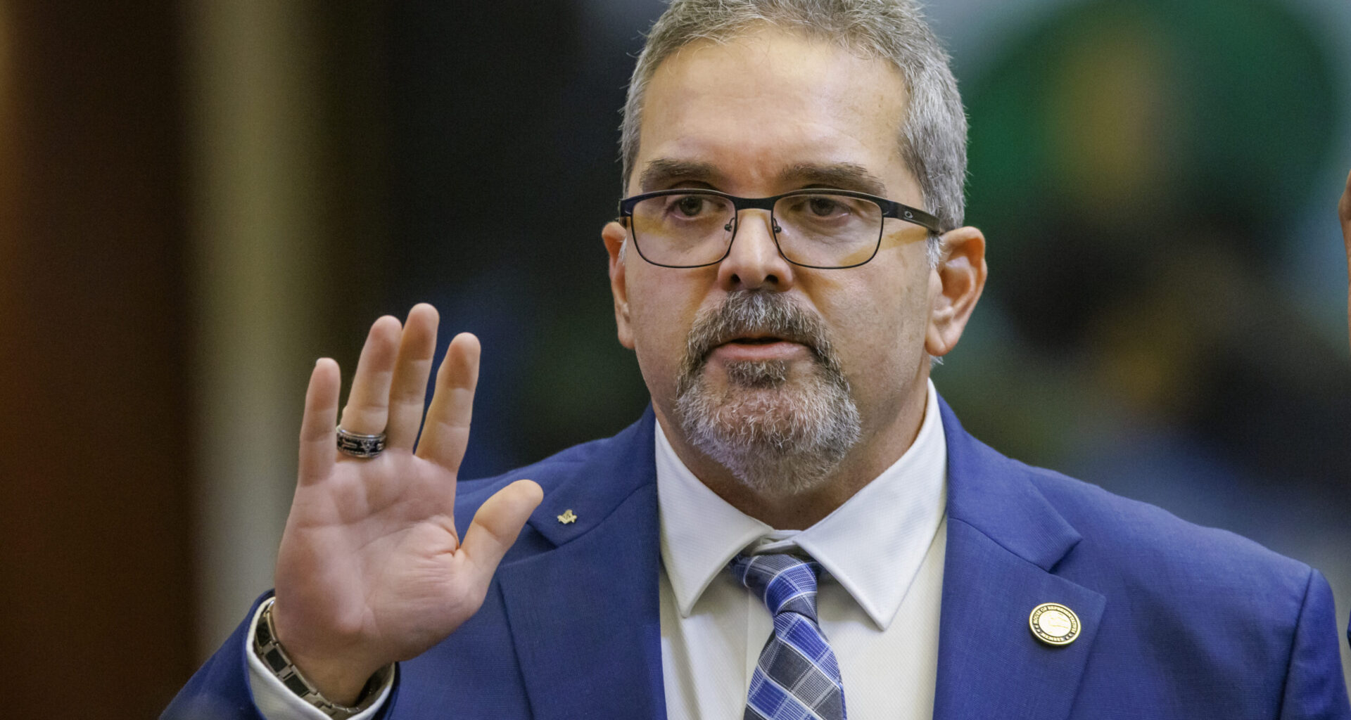 Jose Alvarez receives Legislative Appreciation Award from Florida League of Cities