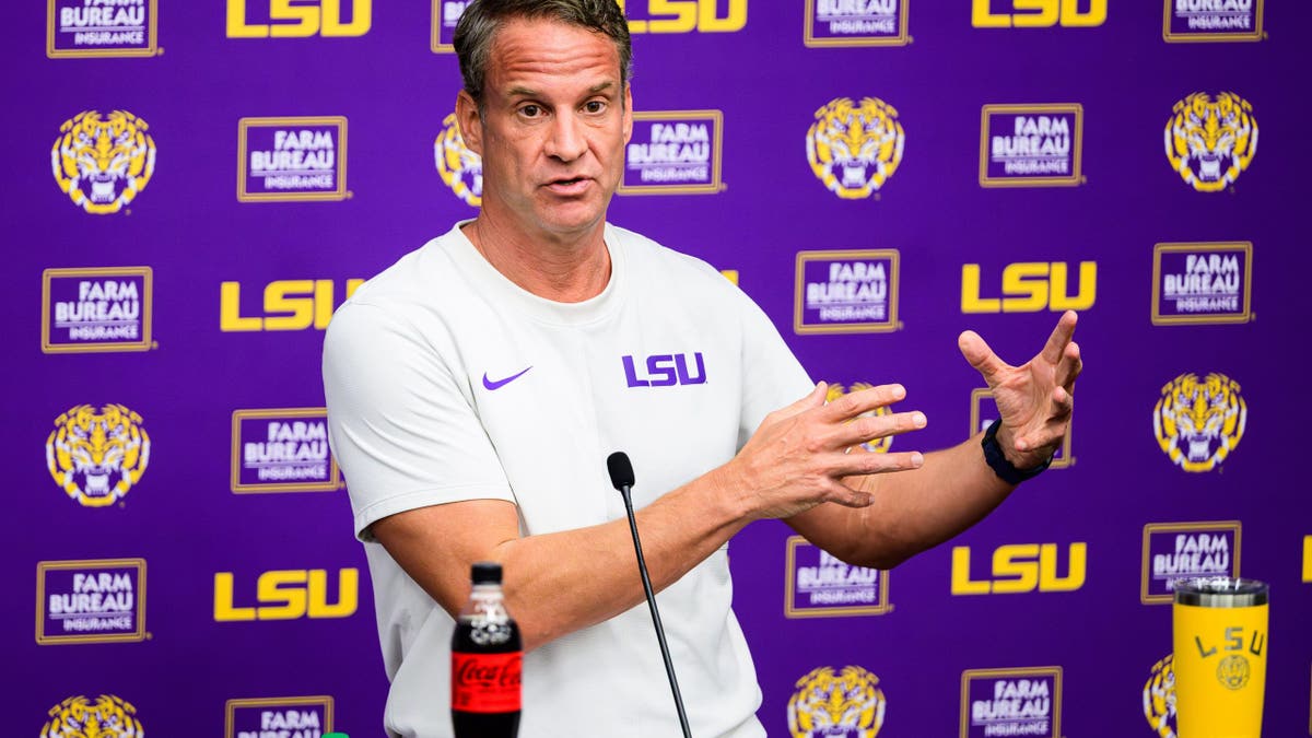 Head coach Lane Kiffin speaking at LSU Football Practice Facility in Baton Rouge