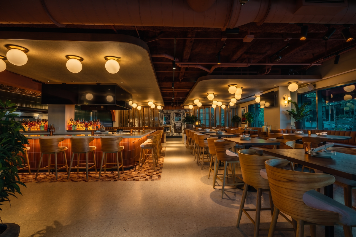 The bar and lounge area of Grand Public Kitchen + Bar in Coconut Grove.
