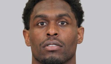 Malik Benson